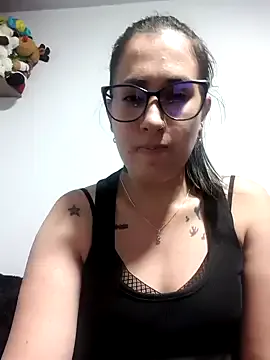 VIANKA_0917 — Riding a dildo in public 