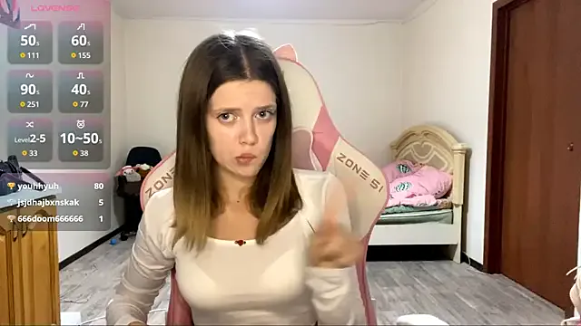 VibeQueenLucy — Keep me warm.
