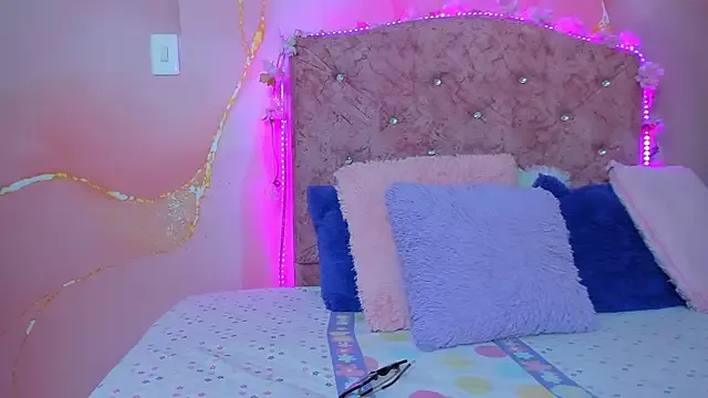 violet_taylor_ — AZOTES X20