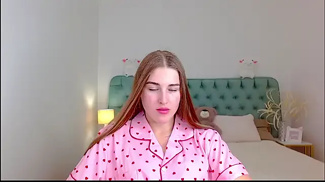 Violeta_blush — change outfit