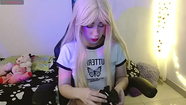 violettaswettt — Spank ass x 3