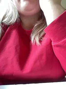 Vita9728 — Show big tits