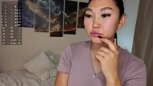 VivienneBernabo — Choke me gently + grab my boob