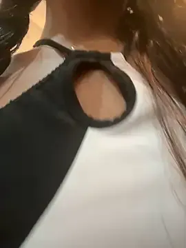 ViviMoon — CLOSE UP BOOBS