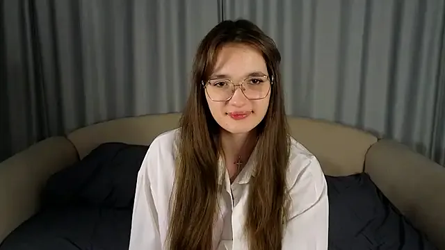 vivyboo111 — Wish me luck on my second day<3