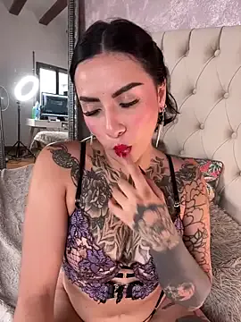 VixenBunnyy — DEEPTHROAT POV WITH GAG