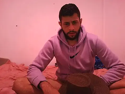 White_West — Freechat on StripChat