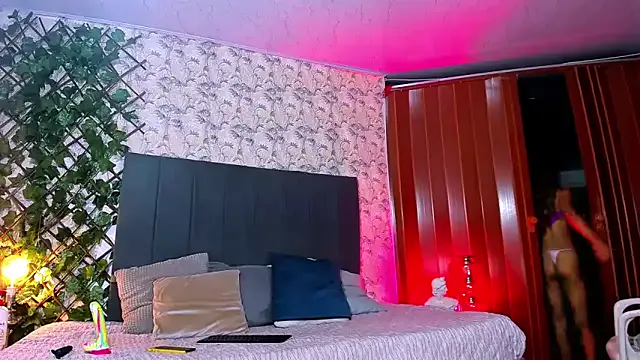 window_to_wonderland1 — CUM