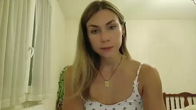 wonderalice31 — panties tease close up /