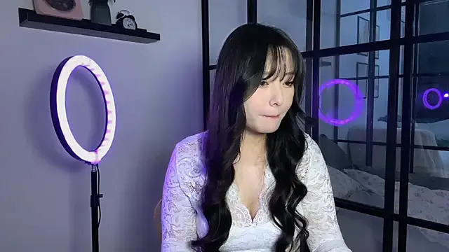 WonderMira — show me how glad you are to see ^^