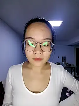 xuanxuan-baby — Freechat on StripChat