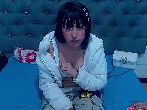 XXXMelanySexyBodyHotXXX — nude boobies