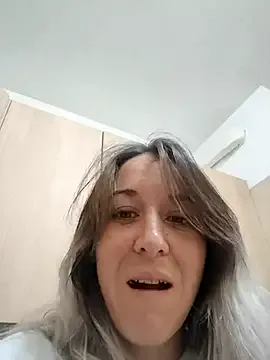 Ydiscordia — En tetas las 2