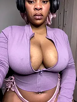 YellowHoneyDip — Please make me moan with pleasure 
