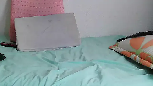yoyiz_love — Freechat on StripChat
