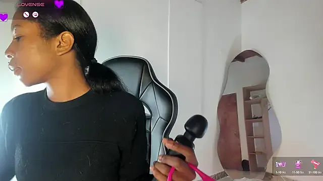 Zaira_Rose_ — naked