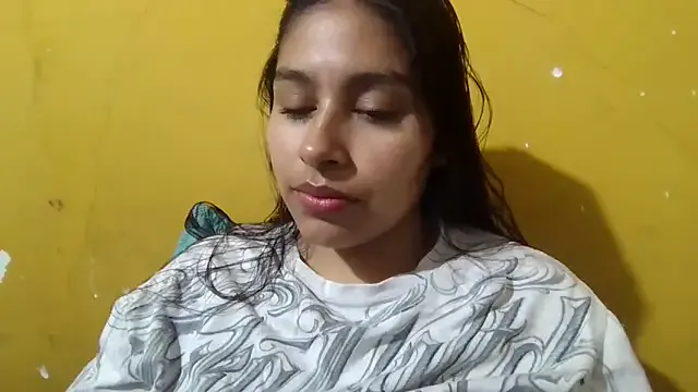 zairabreze — show tits
