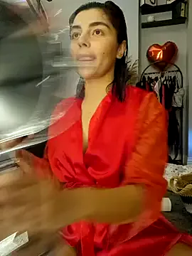 Zarayuce — 30 dk anal ve squirt Show 