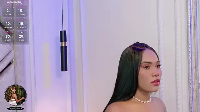 Zoe-Carter —  Suck Finger & Rub Nipples 