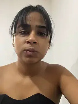 zoe_evans5 — Finger in ass or pussy