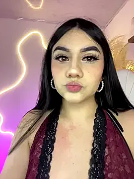 Zoe_Serrat — Get naked