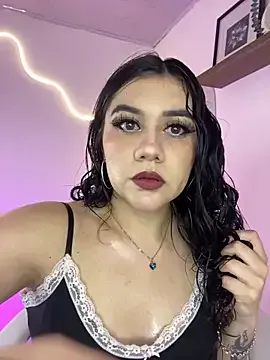 Zoe_Serrat — Fuck my pussy with dildo